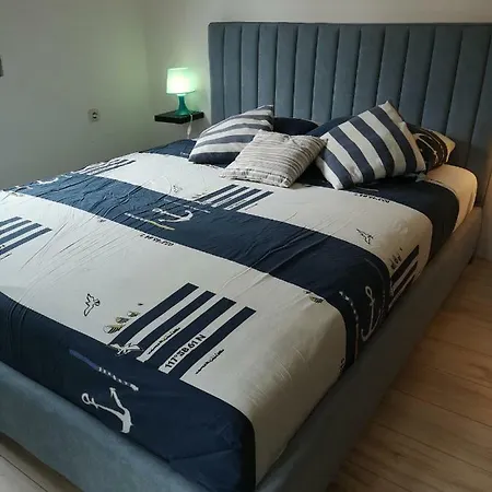 Apartment Jakov *