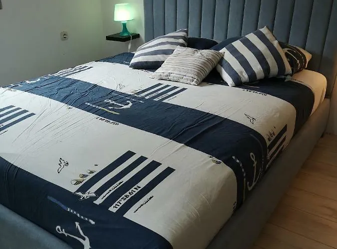 Διαμέρισμα Jakov *